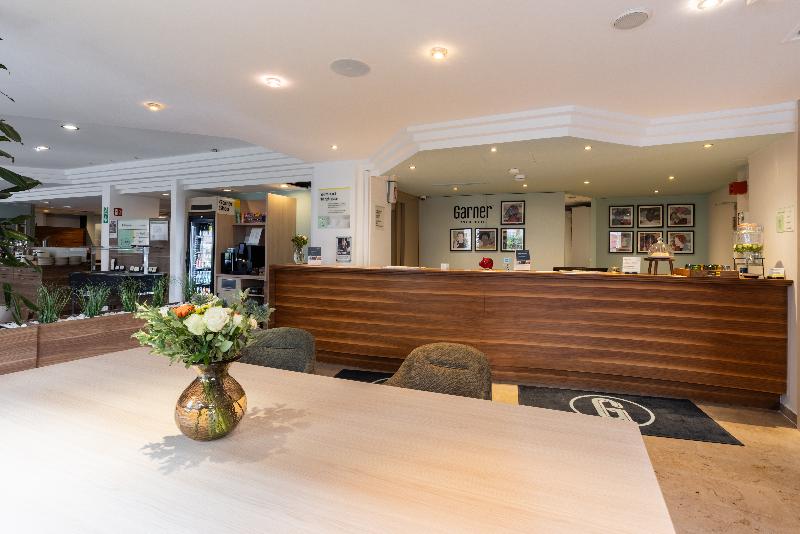 Garner Hotel Stuttgart City Centre by IHG - Lobi