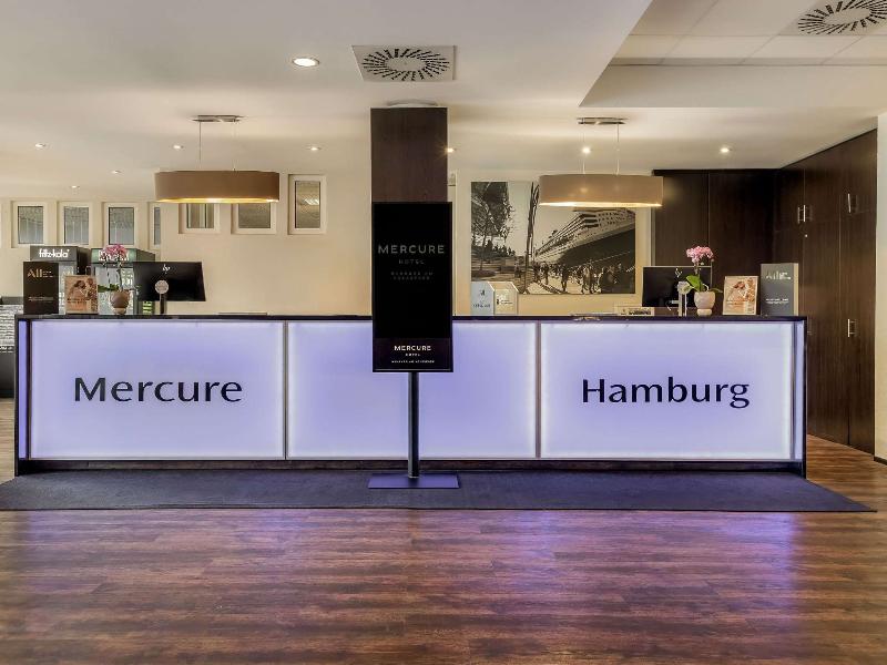 Mercure Hotel Hamburg Am Volkspark - Lobi