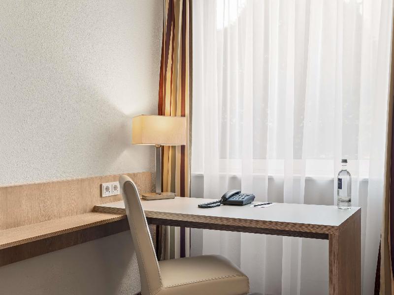 Mercure Hotel Hamburg Am Volkspark - Oda
