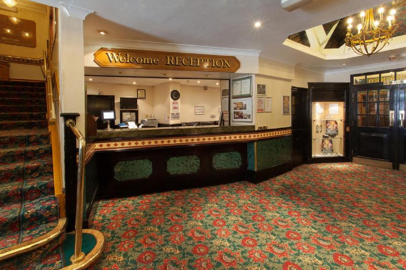 Scarisbrick Hotel - Lobi