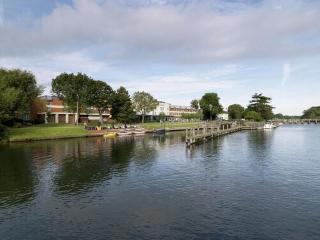 The Runnymede on Thames fotoÄŸrafÄ±