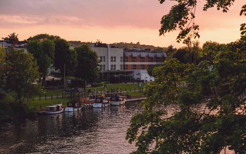 The Runnymede on Thames - Genel