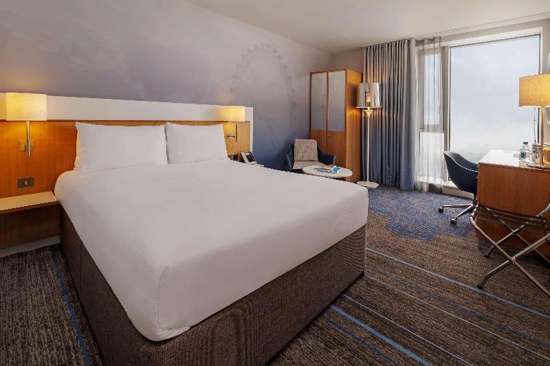 DoubleTree by Hilton Tower of London - Oda