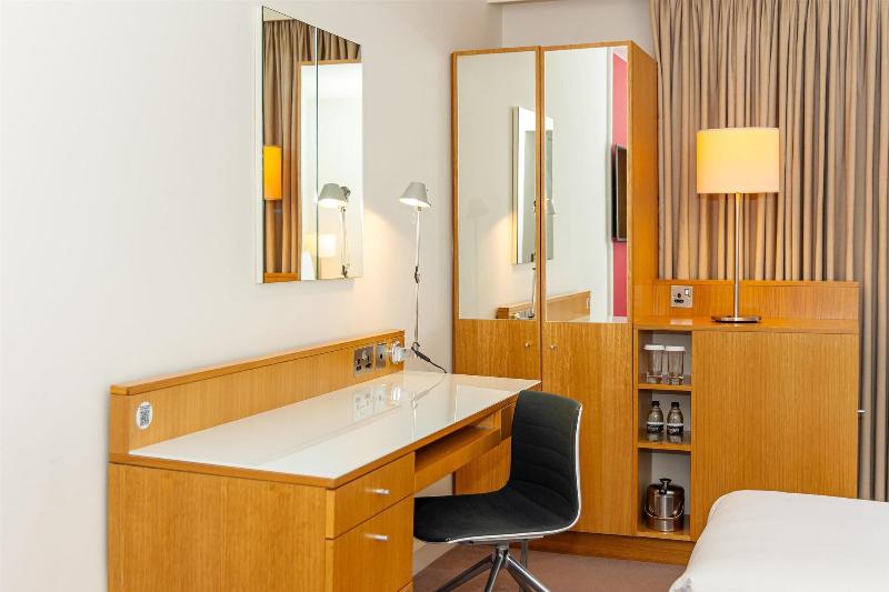 DoubleTree by Hilton Tower of London - Oda