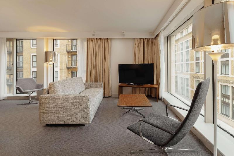 DoubleTree by Hilton Tower of London - Oda
