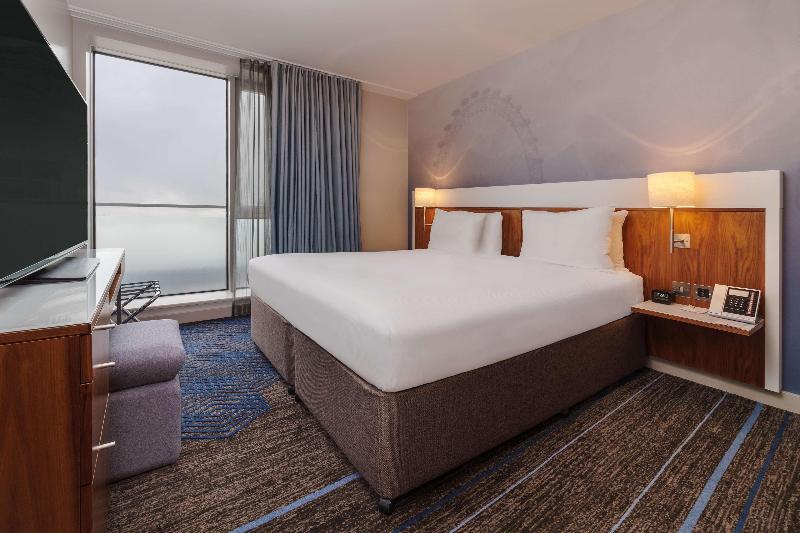DoubleTree by Hilton Tower of London - Oda
