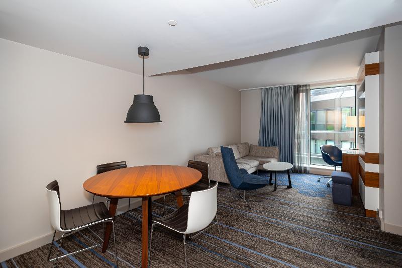 DoubleTree by Hilton Tower of London - Oda