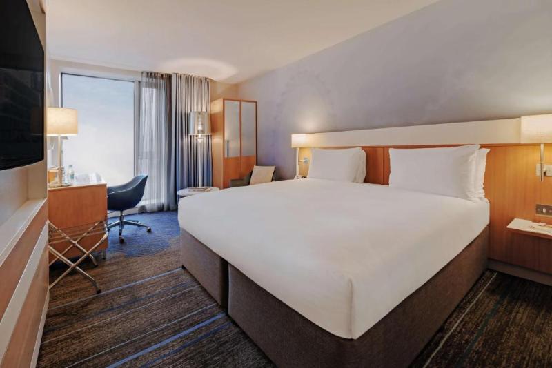 DoubleTree by Hilton Tower of London - Oda