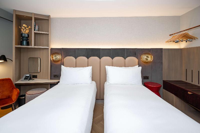 DoubleTree by Hilton Tower of London - Oda