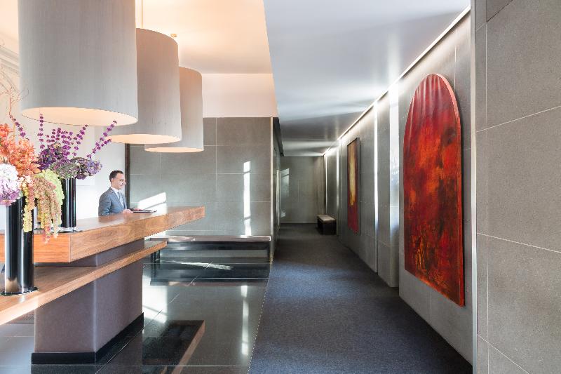 Grosvenor House Suites - Lobi