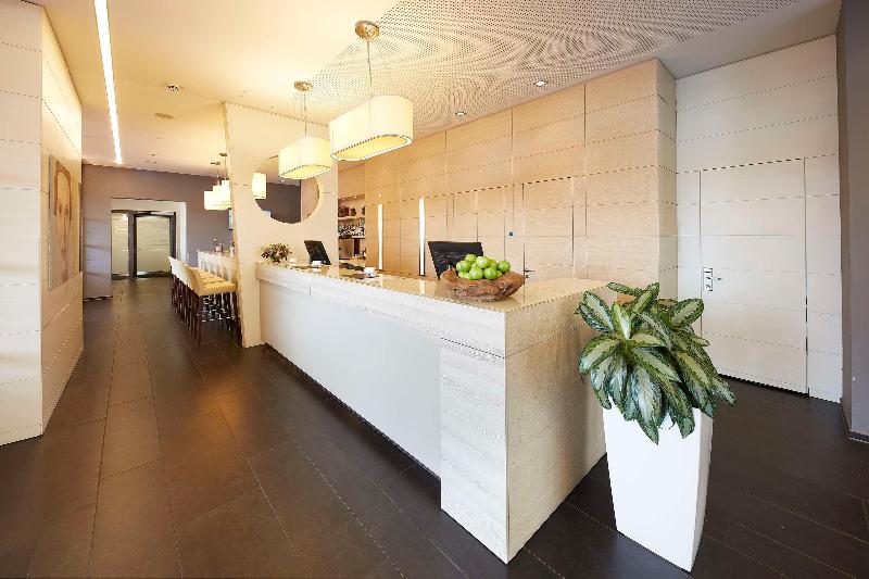Four Points Flex by Sheraton Koblenz - Lobi