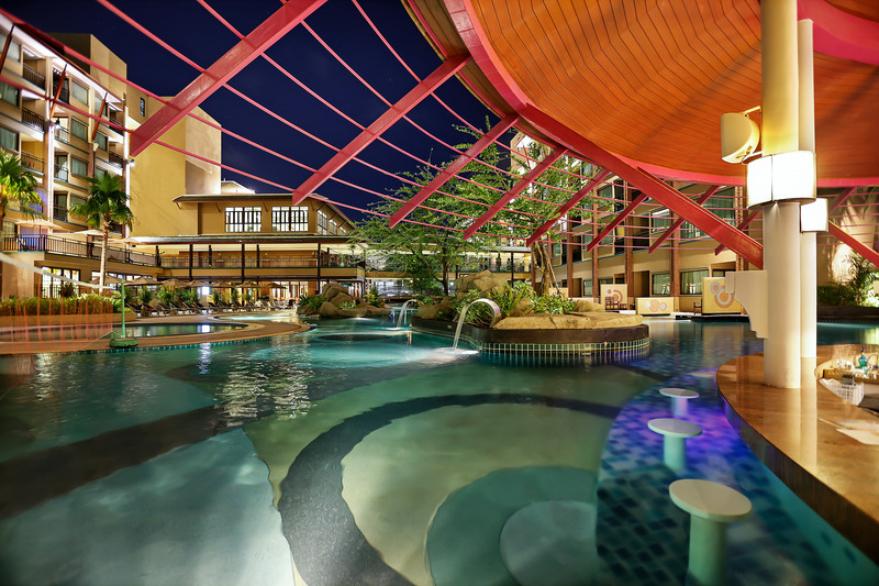 Novotel Phuket Vintage Park - Bar