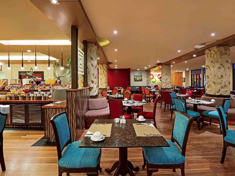 Novotel Phuket Vintage Park - Restoran