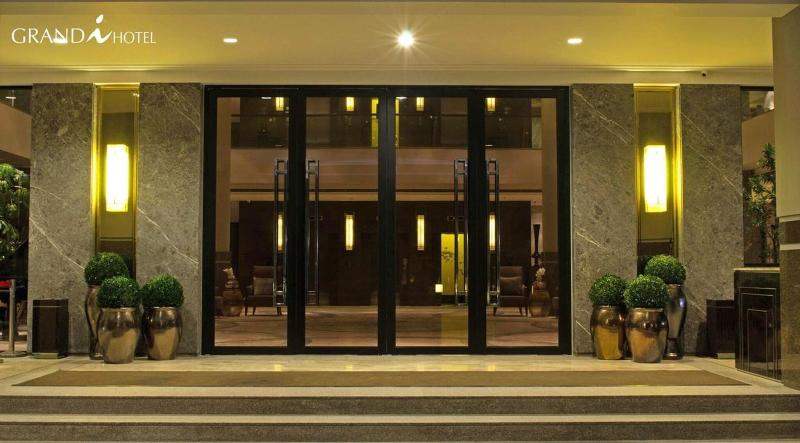 Grand I Hotel Batam - Lobi