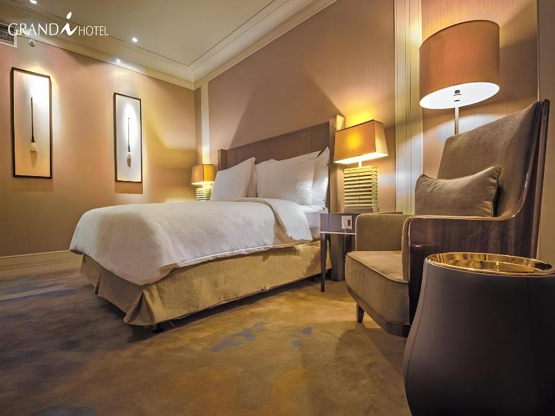 Grand I Hotel Batam - Oda
