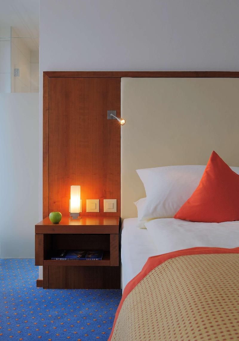 Radisson Blu Hotel, St Gallen - Oda