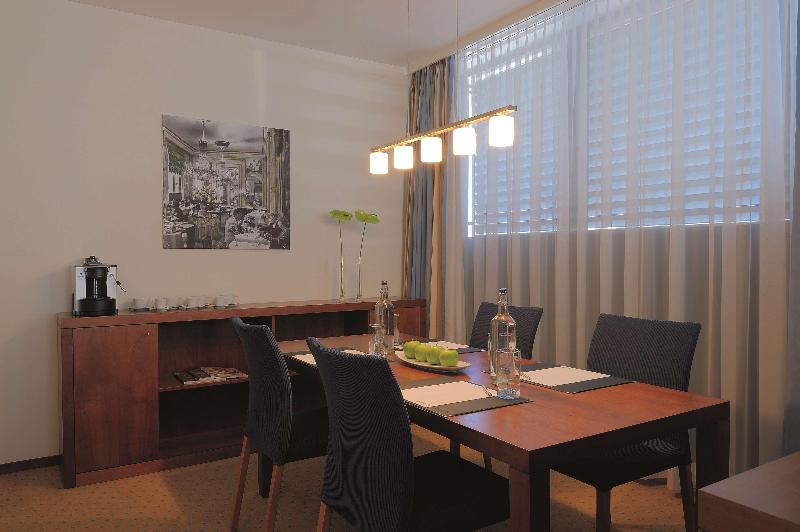 Radisson Blu Hotel, St Gallen - Oda