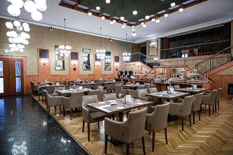 Danubius Hotel Ra Ba - Bar