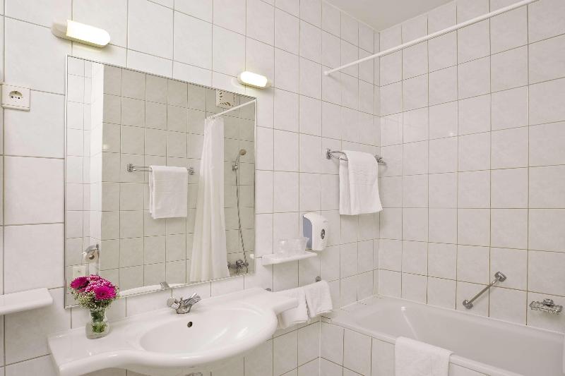 Danubius Hotel Ra Ba - Oda