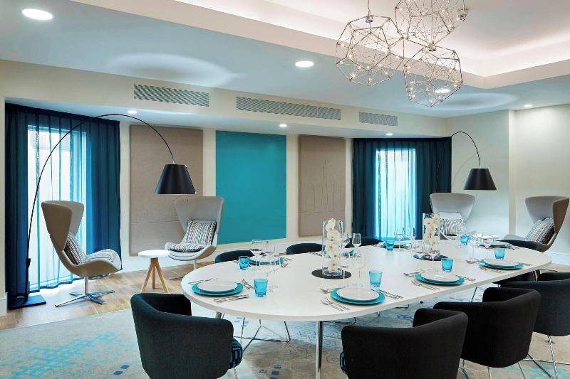 London Marriott Hotel Kensington - Toplantı