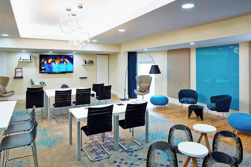 London Marriott Hotel Kensington - Toplantı