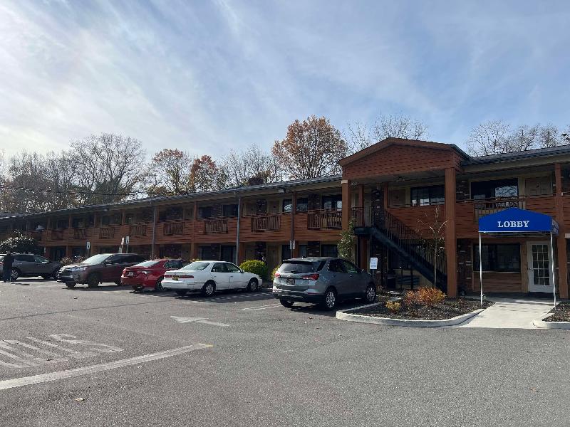 SureStay Plus by Best Western Woodbury Inn - Genel