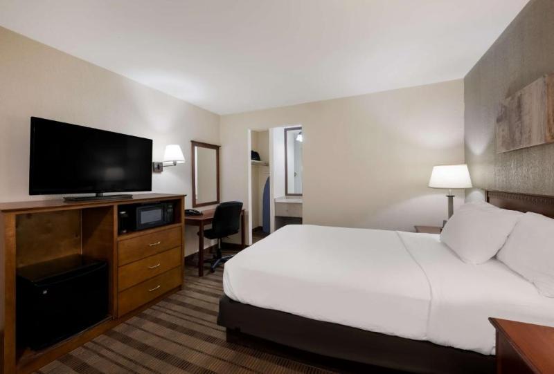 SureStay Plus by Best Western Woodbury Inn - Oda