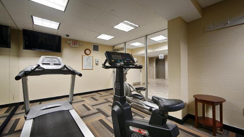 Best Western Queens Court Hotel - Aktivite
