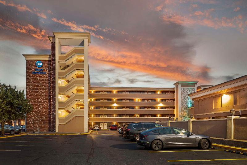 Best Western Mill River Manor - Genel