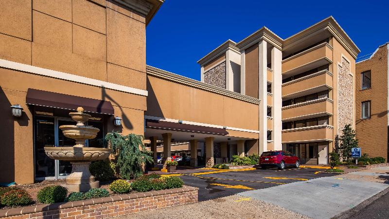 Best Western Mill River Manor - Genel