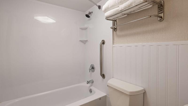 Best Western Mill River Manor - Oda