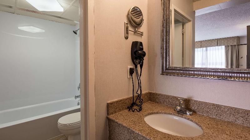 Best Western Mill River Manor - Oda