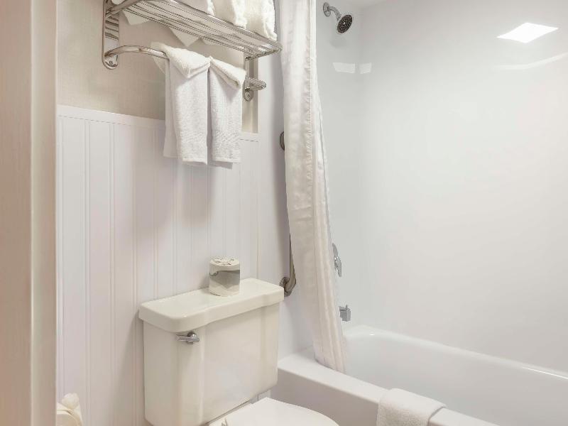 Best Western Mill River Manor - Oda