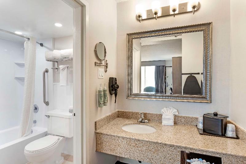 Best Western Mill River Manor - Oda