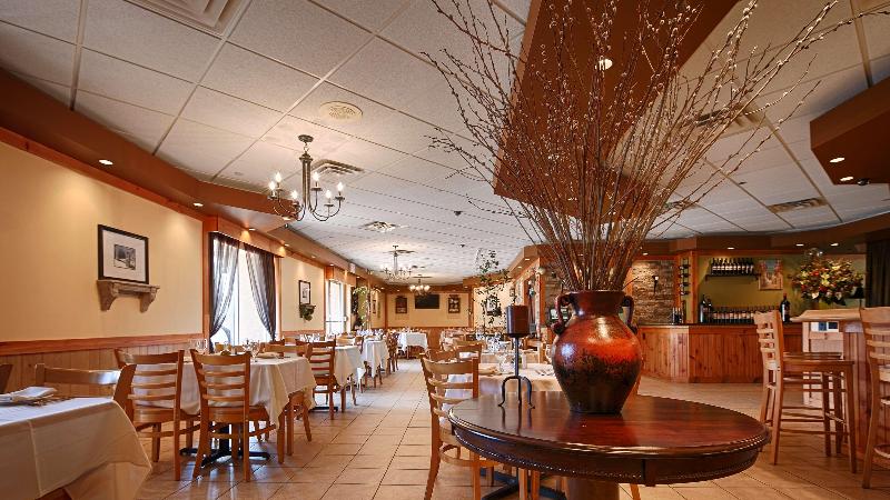 Best Western Mill River Manor - Restoran