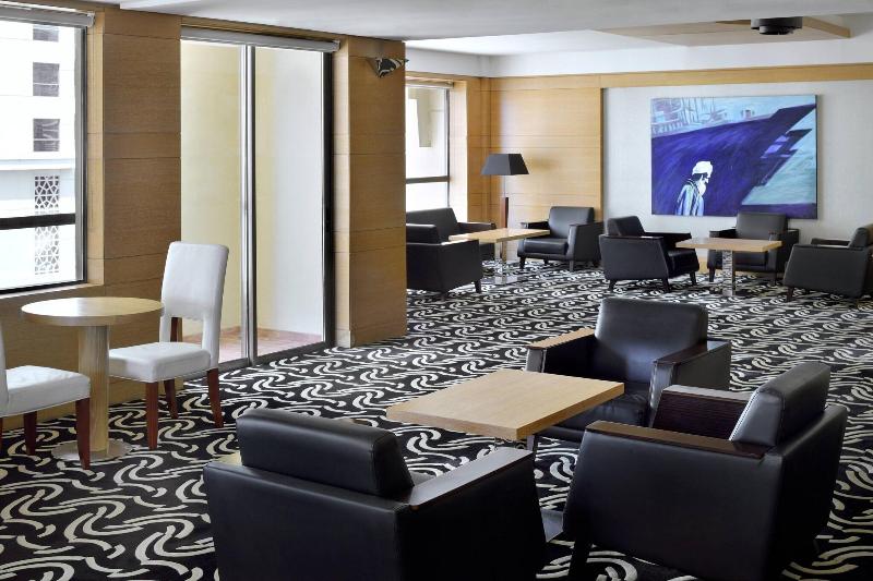 Delta Hotels by Marriott Jumeirah Beach - Lobi