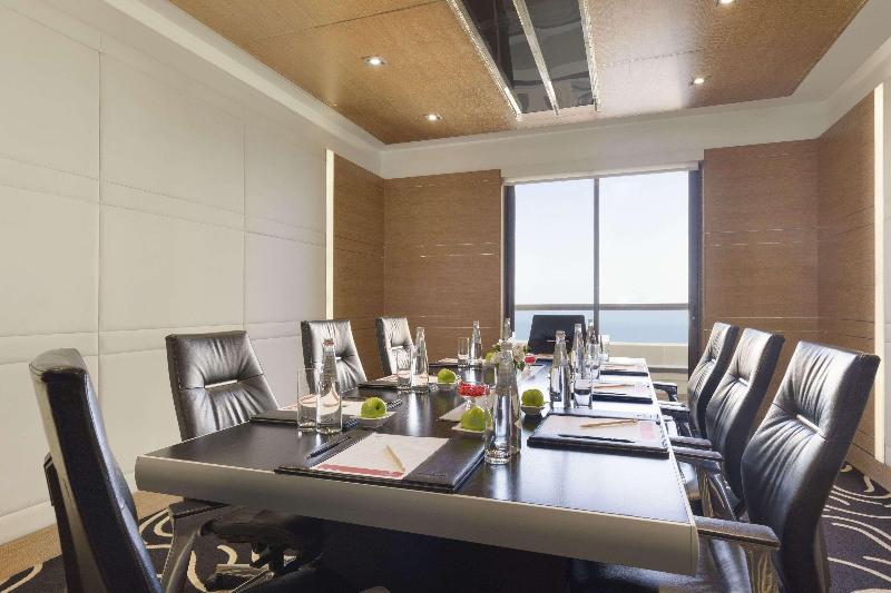 Delta Hotels by Marriott Jumeirah Beach - Toplantı
