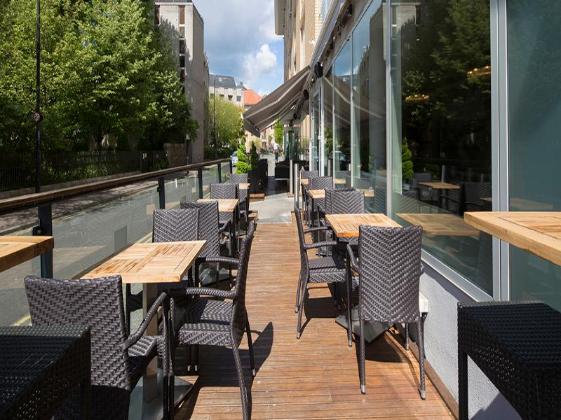 Hilton Garden Inn Bristol City Centre - Genel