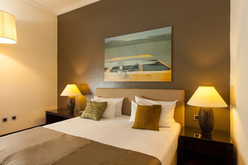 Quentin Design Berlin Hotel - Oda