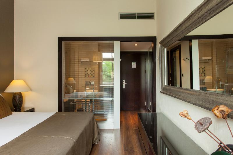 Quentin Design Berlin Hotel - Oda