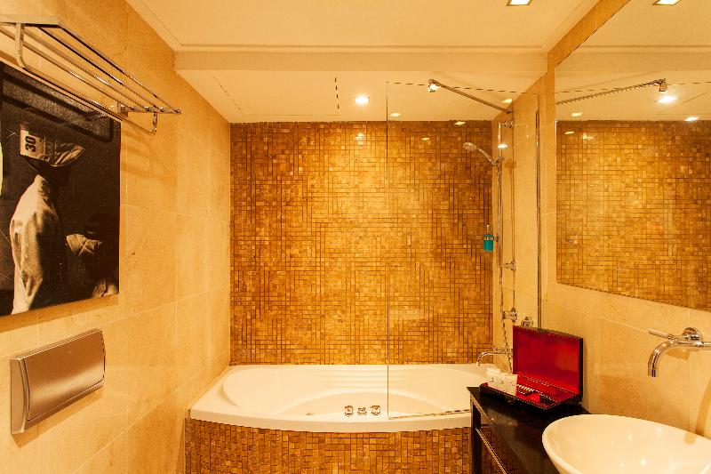 Quentin Design Berlin Hotel - Oda