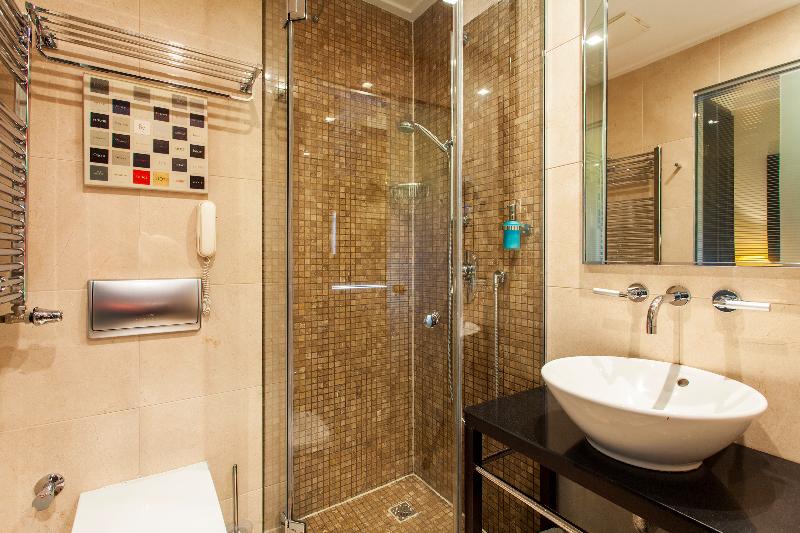 Quentin Design Berlin Hotel - Oda