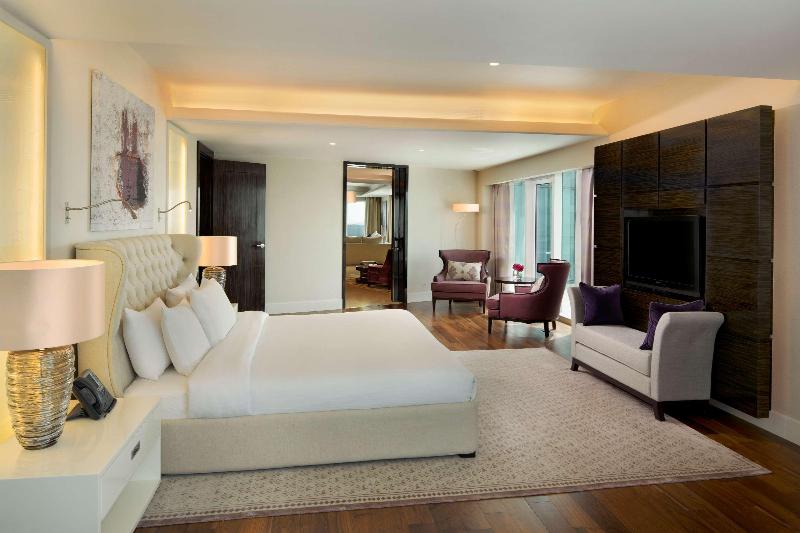 Millennium Al Rawdah Hotel Abu Dhabi - Oda