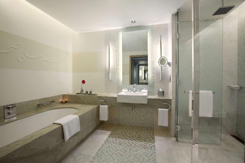 Millennium Al Rawdah Hotel Abu Dhabi - Oda