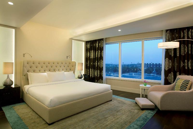 Millennium Al Rawdah Hotel Abu Dhabi - Oda