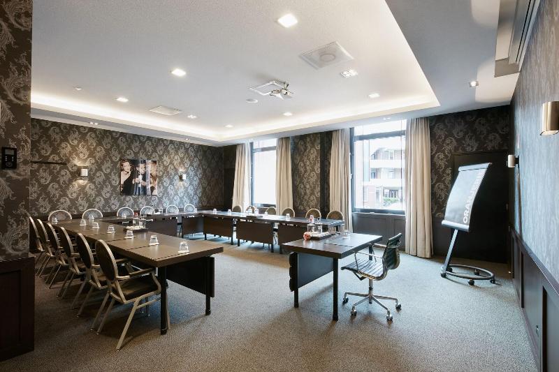 Van der Valk Theaterhotel Roermond - Toplantı
