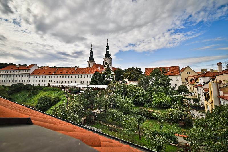 Questenberg Hotel Prague - Genel
