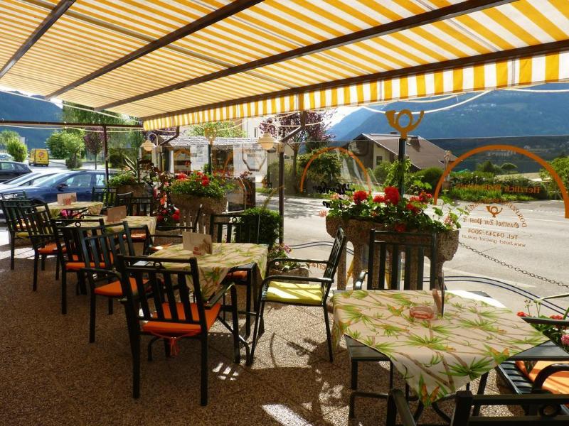 Gasthof Zur Post und Nebenhauser - Genel