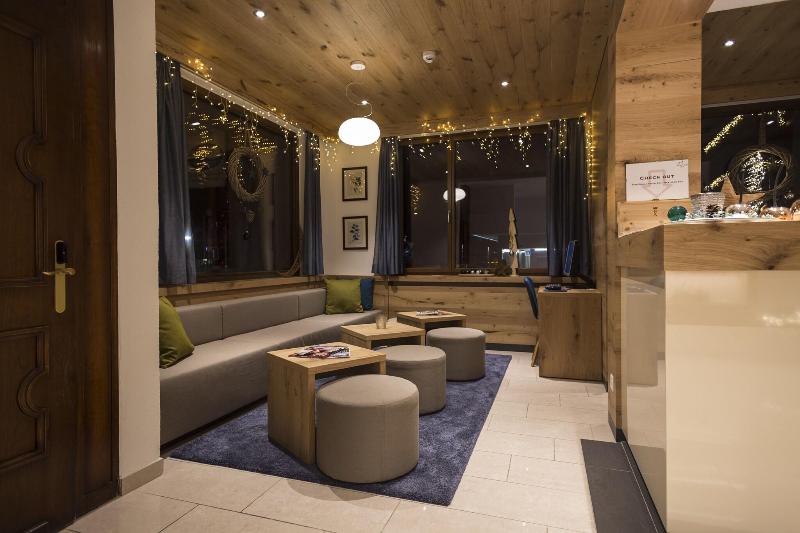 Matterhorn Inn - Lobi