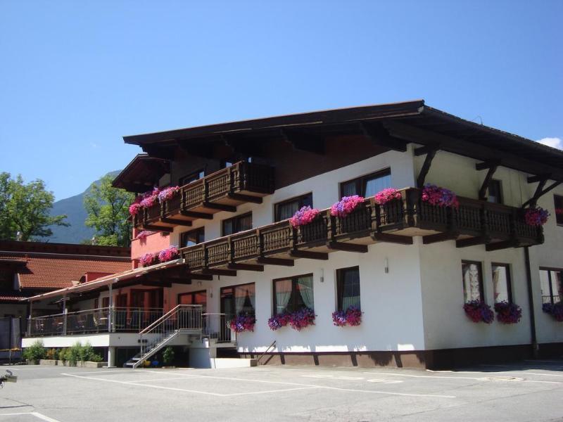 Auderer Hotel - Genel